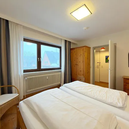 Ferienwohnung Melissa Auf Sylt - Zentral In Westerland - Hundefreundlich - Eigener Parkplatz - Bis 4 Personen Suderende (Sylt)